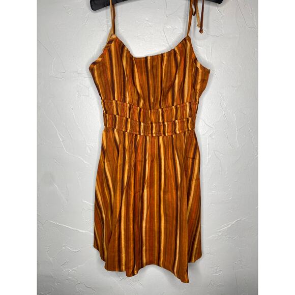 Shore Linen Striped Sundress - Picture 2 of 8